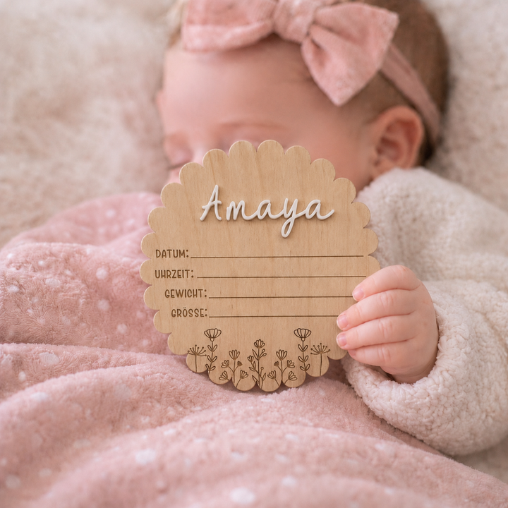 Personalisiertes Holzschild zum Beschriften im Blumenstil, mit Acryl Name