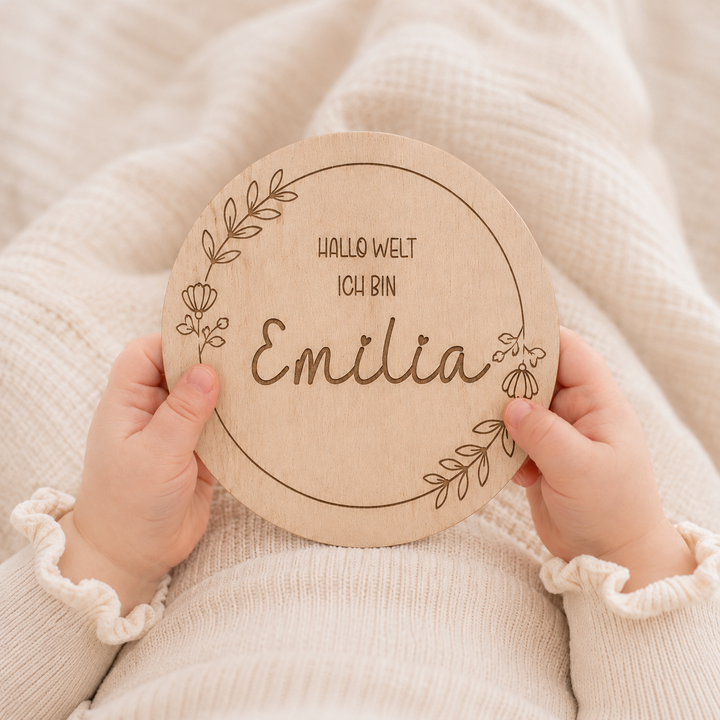 Personalisiertes Holzschild mit Blumenloop